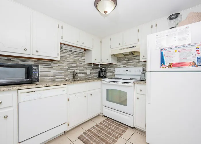 Island Winds East 602 Apartment *