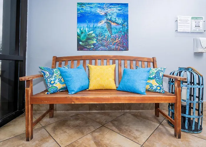 Island Winds East 602 Apartment *