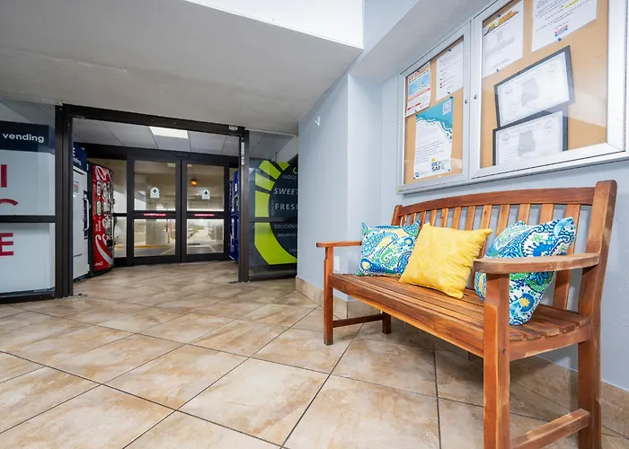 Island Winds East 602 Apartment